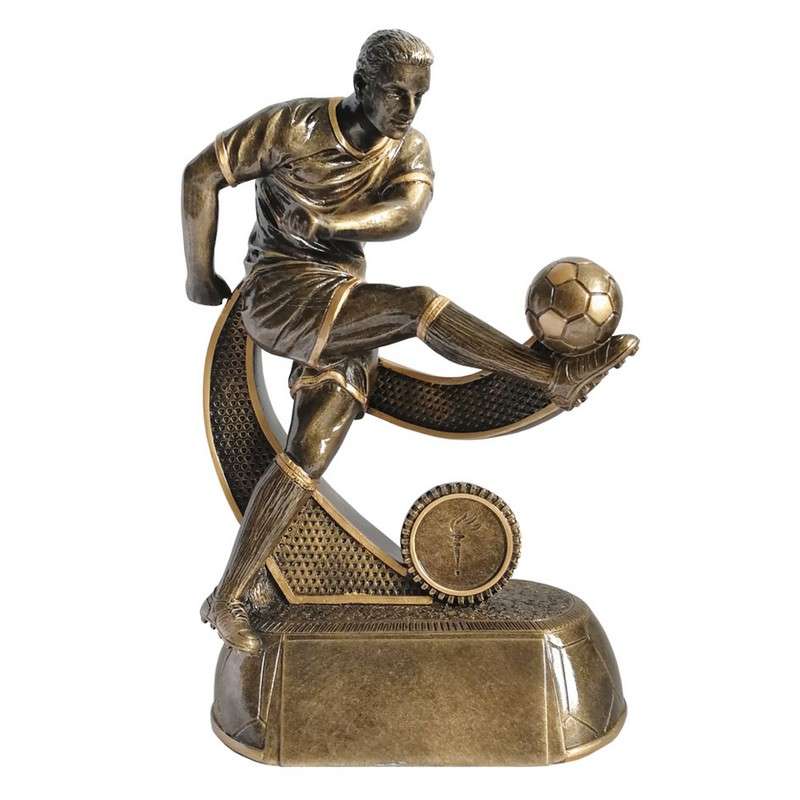 SHOOTING FOOTBALLER