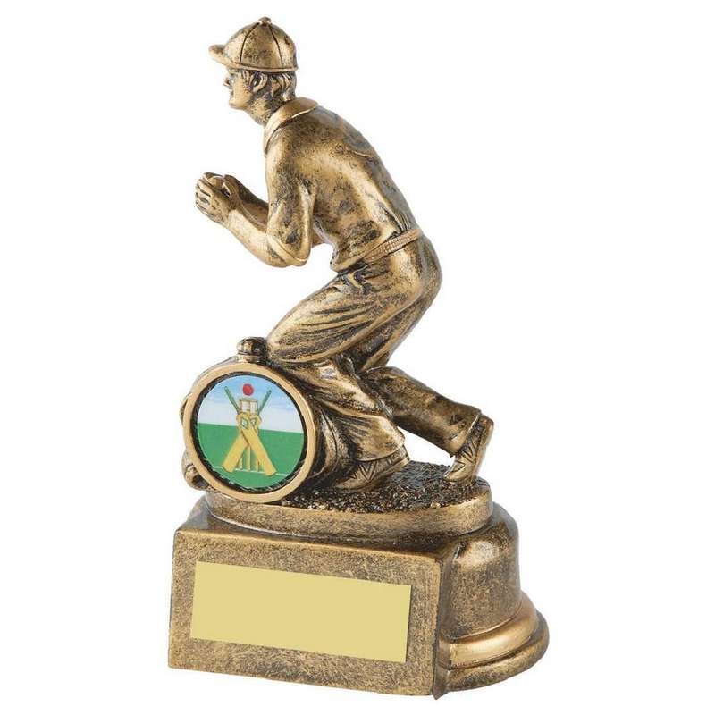 Resin Cricket Fielder – Ant Gold